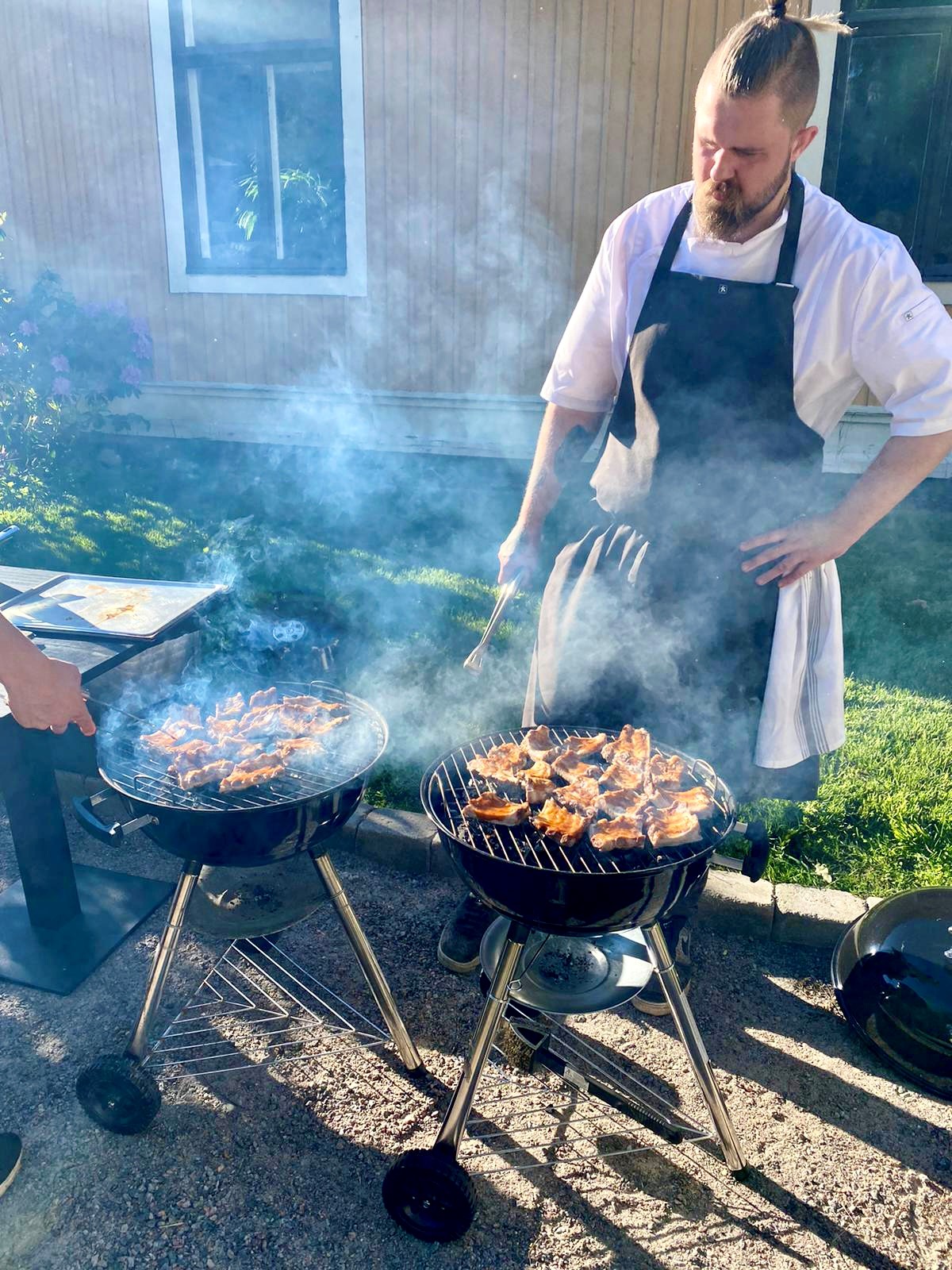FCF pojat grillaa3